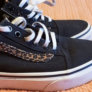 Girl's Vans Skate Shoe  Size 2.5